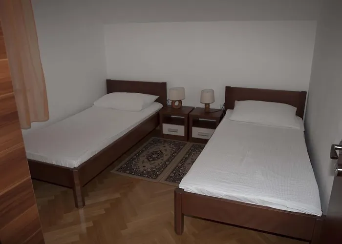 Pecnik Apartman Povljana