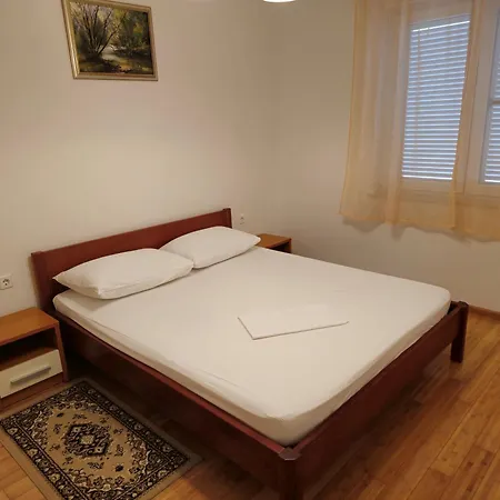 Pecnik Appartamento Povljana