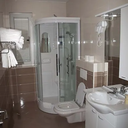 Apartment Pecnik Povljana